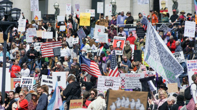 Democrats Must End the Shutdown